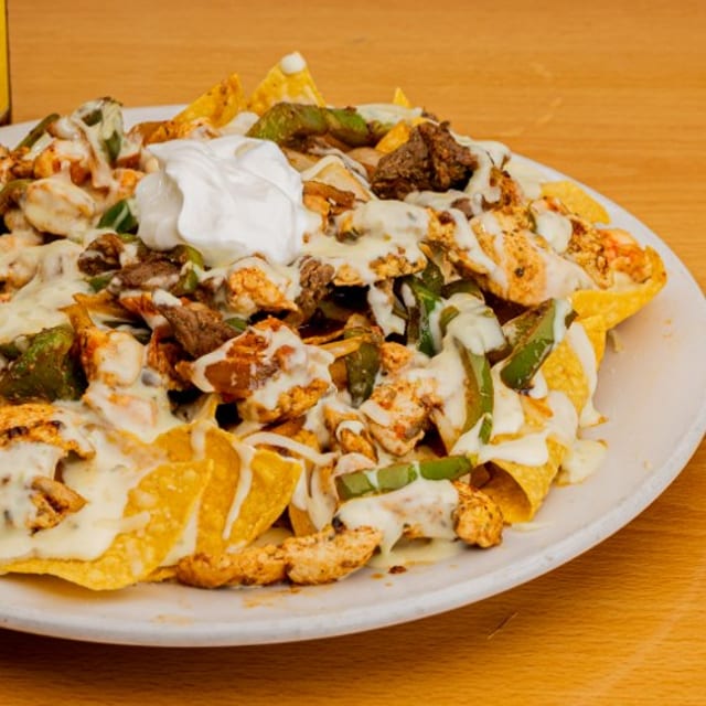 Nachos Fajita with Steak.